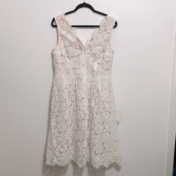 ❤️BNWT Lulus Women’s Love Swept White Lavender MIDI Skater Dress with pockets XL - Picture 2 of 4